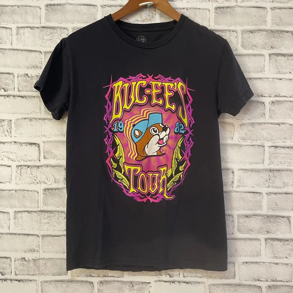 Unisex Women’s Men’s Buc-ee’s tour 1982-2021 black short sleeve t-shirt Small